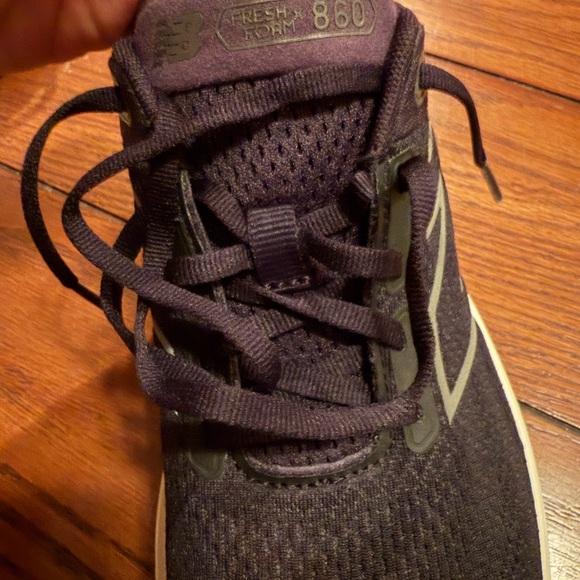 Women’s New Balance 860v14 Size 8.5 - Picture 15 of 16
